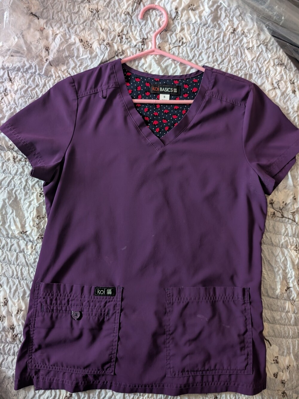 Koi Scrub Set in Plum
